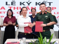 Liên minh Hợp tác xã tỉnh và Viettel Cao Bằng ký kết thỏa thuận hợp tác chuyển đổi số