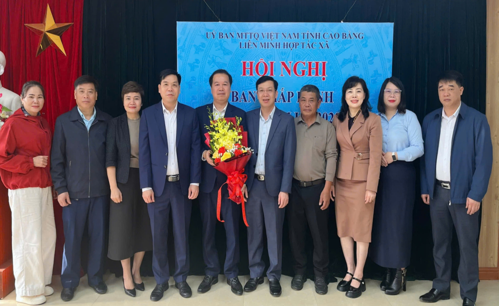 Đồng chí Trần Anh Dũng được bầu làm Chủ tịch Liên minh Hợp tác xã tỉnh khóa VI